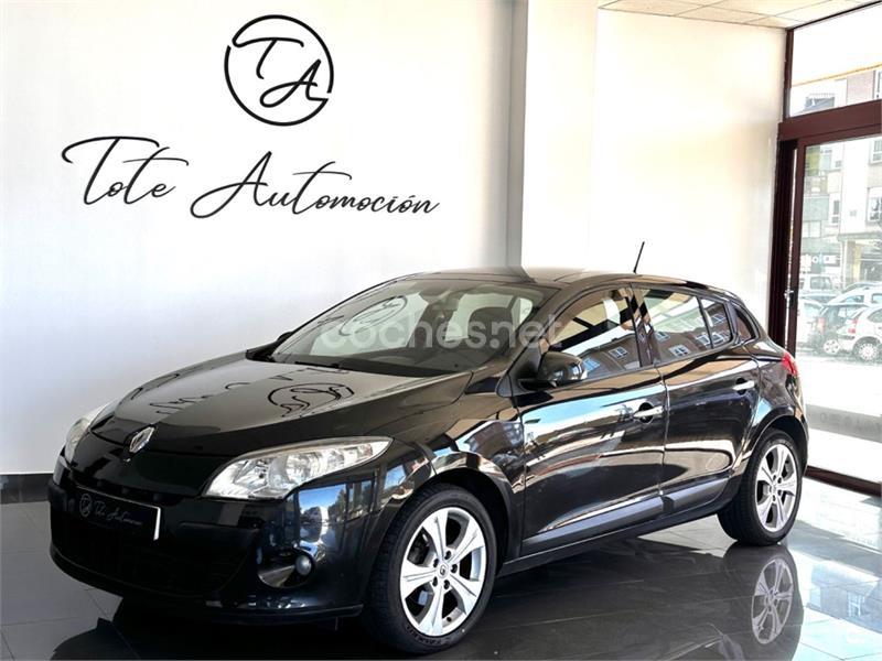 RENAULT Megane Dynamique 1.5dCi105 eco2