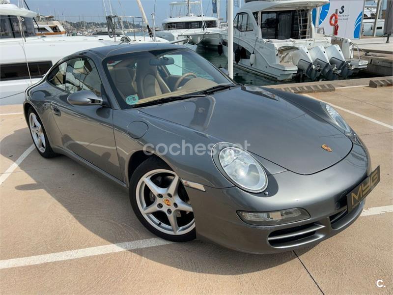 PORSCHE 911 Carrera 2 Coupe