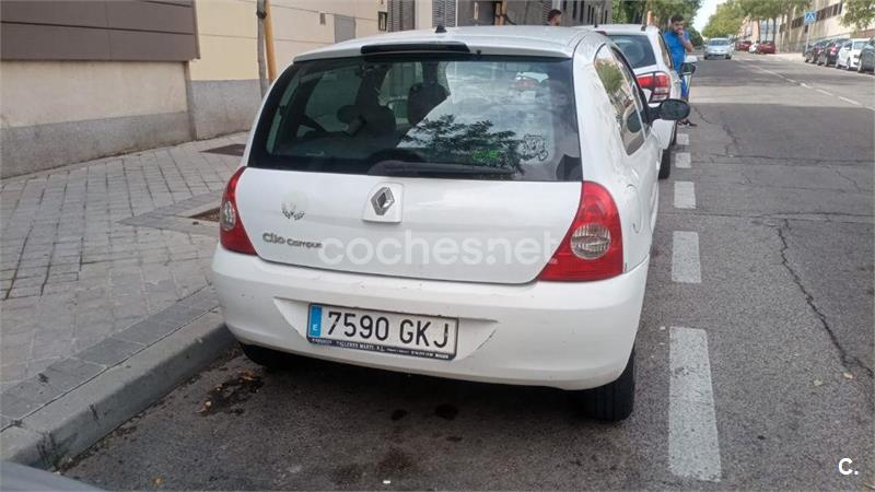 RENAULT Clio