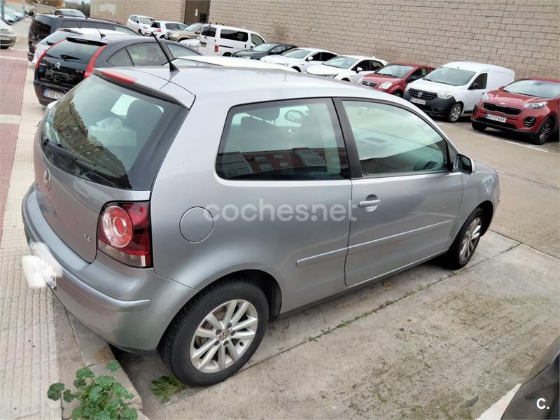 VOLKSWAGEN Polo 1.4 United