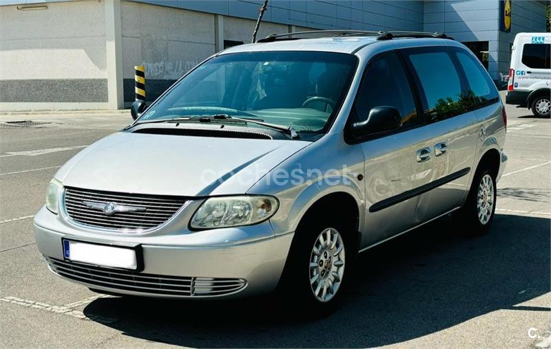 CHRYSLER Voyager