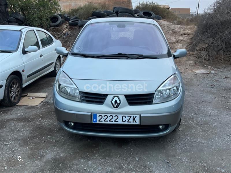 RENAULT Scénic CONFORT AUTHENTIQUE 1.9DCI 5p.