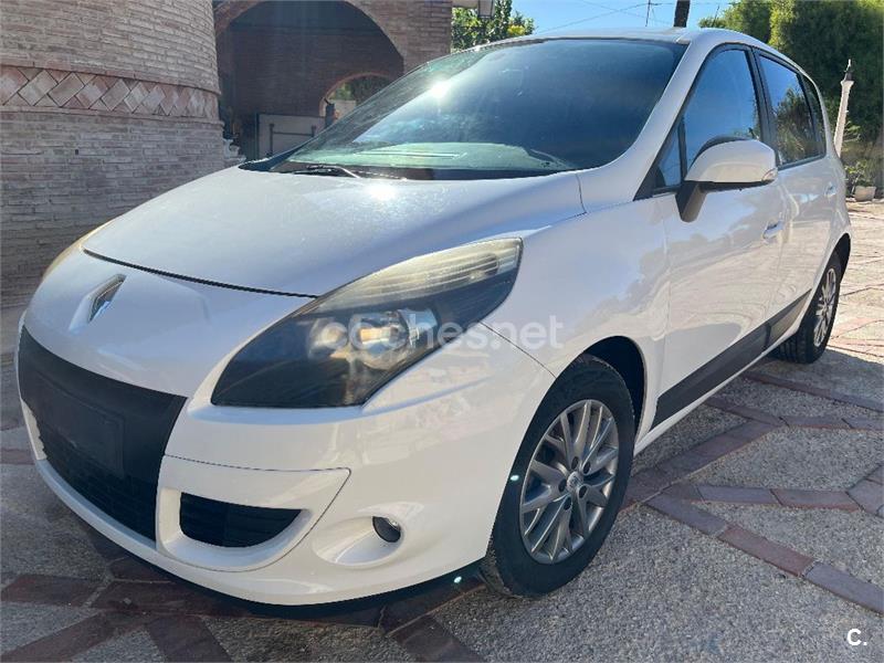 RENAULT Scénic Dynamique 1.5dCi eco2