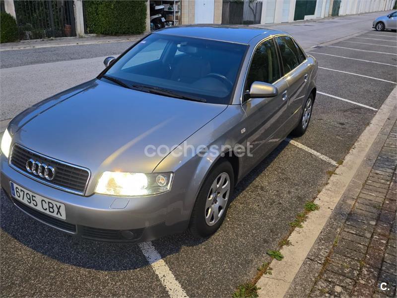 AUDI A4 1.9 TDI 4p.