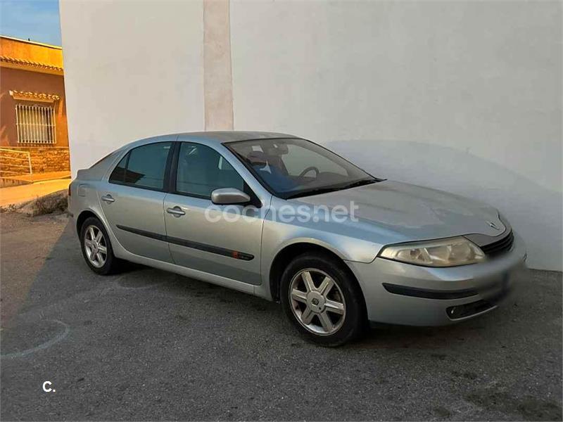 RENAULT Laguna