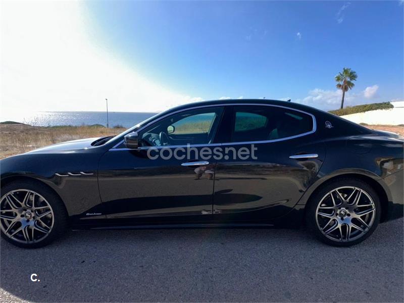 MASERATI Ghibli GranLusso 3.0 V6 tt 257kW350CV