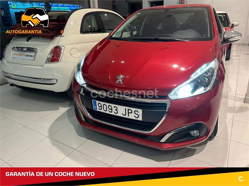 PEUGEOT 208 STYLE 1.2L PureTech 82