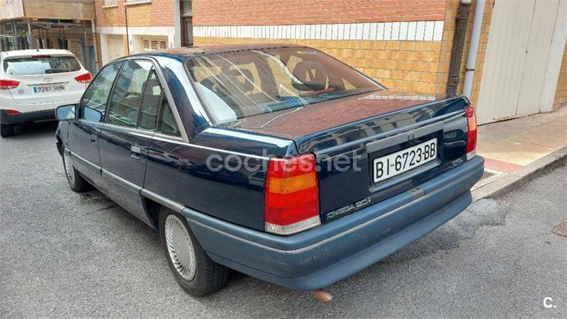 OPEL Omega