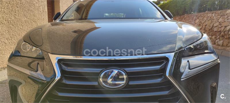 LEXUS NX 2.5 300h Executive 4WD  Navibox 5p.