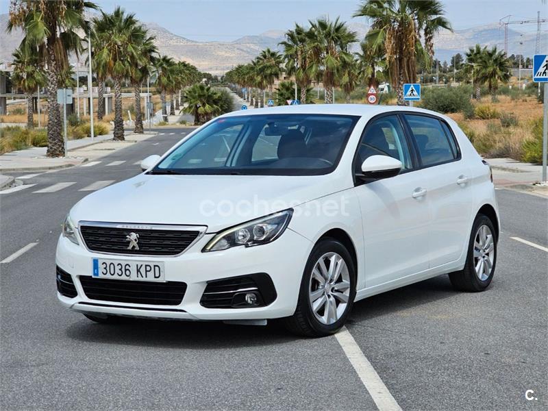 PEUGEOT 308 Business Line BlueHDi 130 SS 6 Vel.