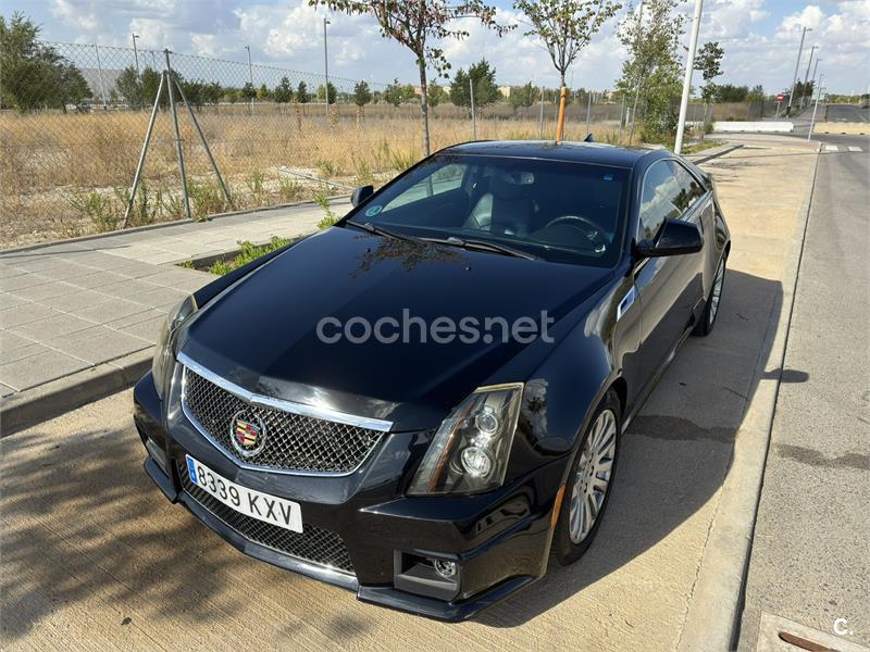 CADILLAC CTS 3.6 Sport Luxury Auto 4p.