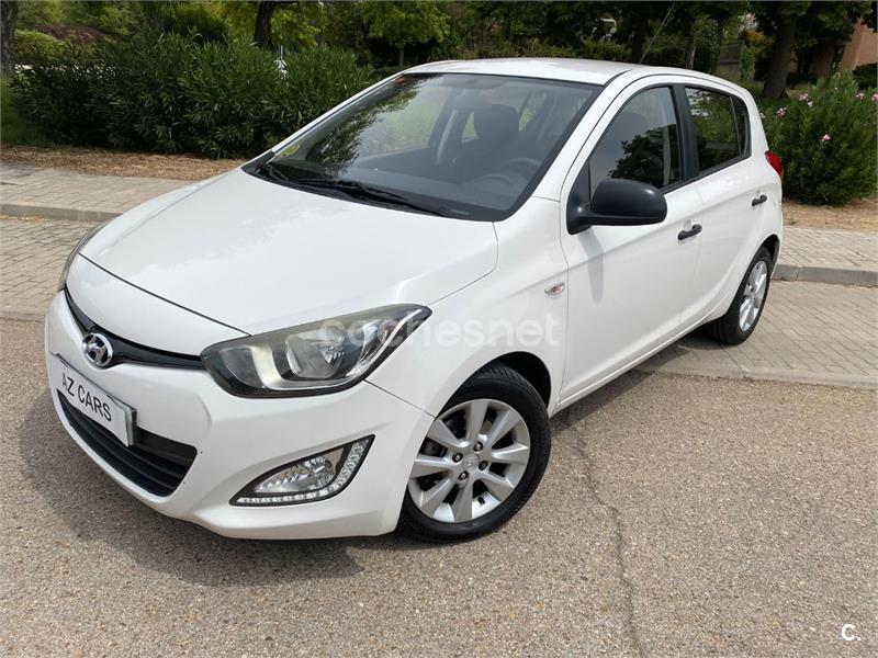 HYUNDAI i20 1.4 CRDi SLE 5p.