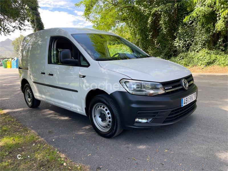 VOLKSWAGEN Caddy Profesional Maxi Kombi 1.4 TGI 81kW BM