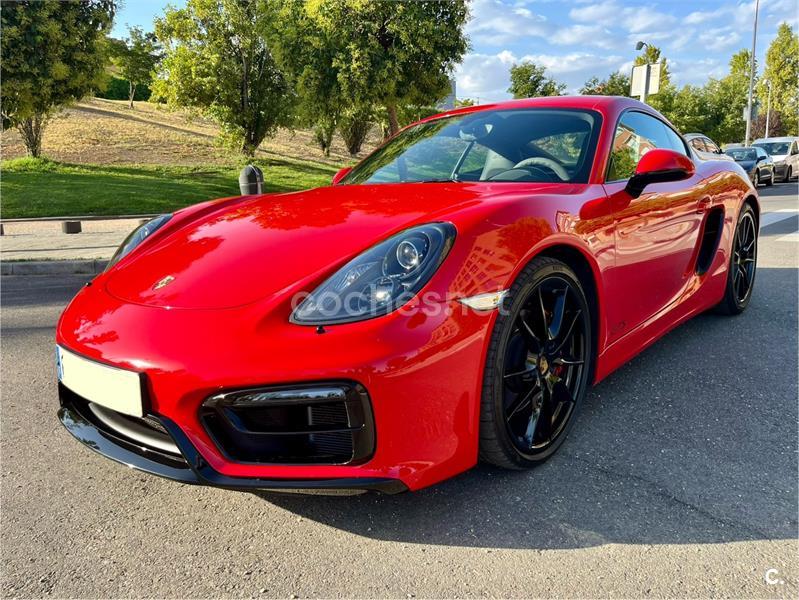 PORSCHE Cayman GTS