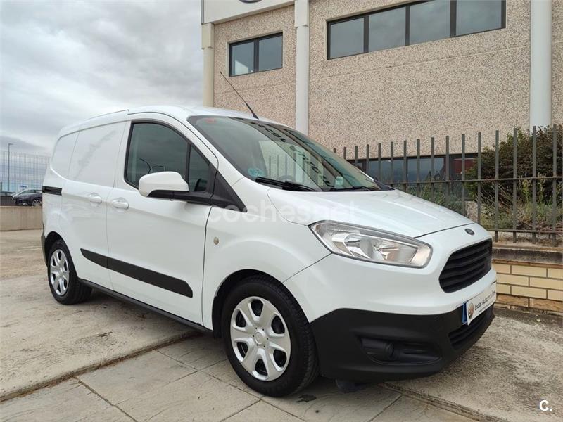 FORD Transit Courier Van 1.5 TDCi 56kW Ambiente