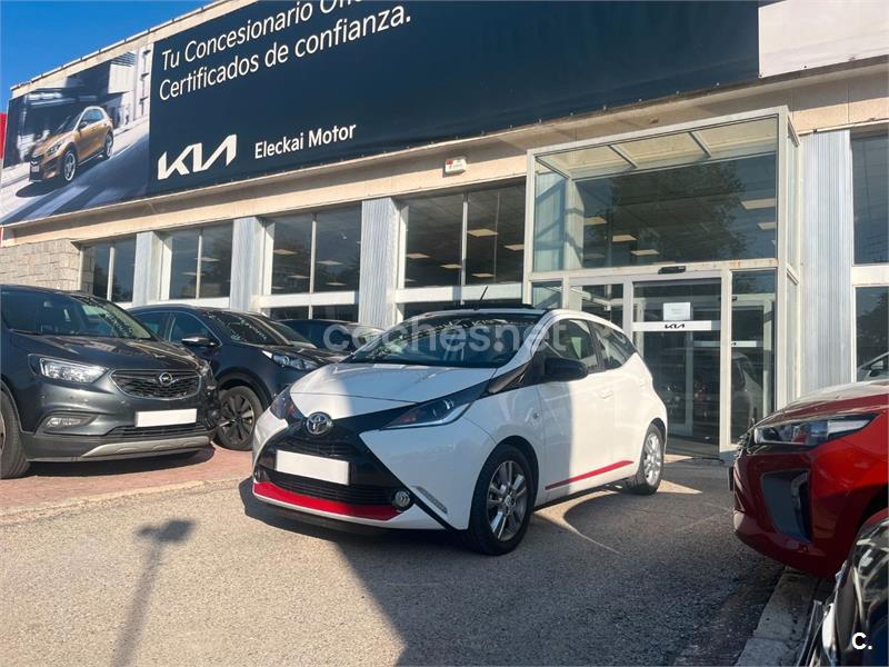 TOYOTA Aygo 1.0 70 xplay