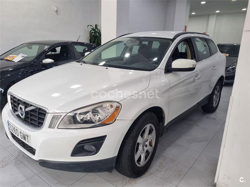 VOLVO XC60 2.4D AWD Kinetic