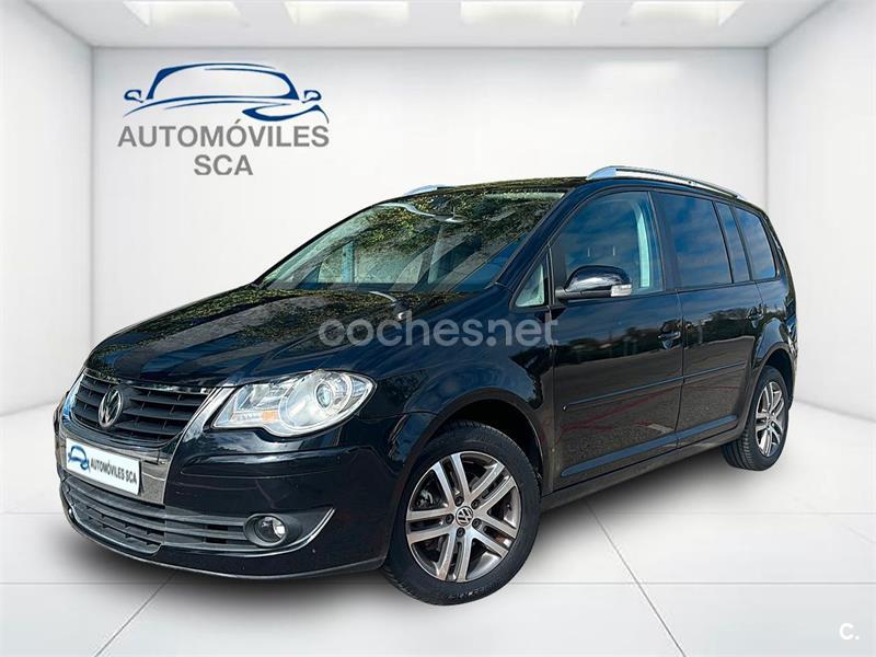 VOLKSWAGEN Touran 1.9 TDI 105cv DSG DPF Advance 5p.