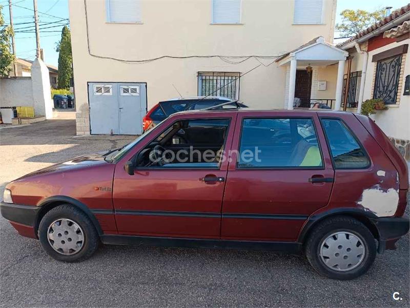 FIAT Uno