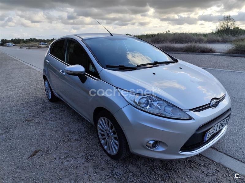 FORD Fiesta 1.4 TDCi Titanium