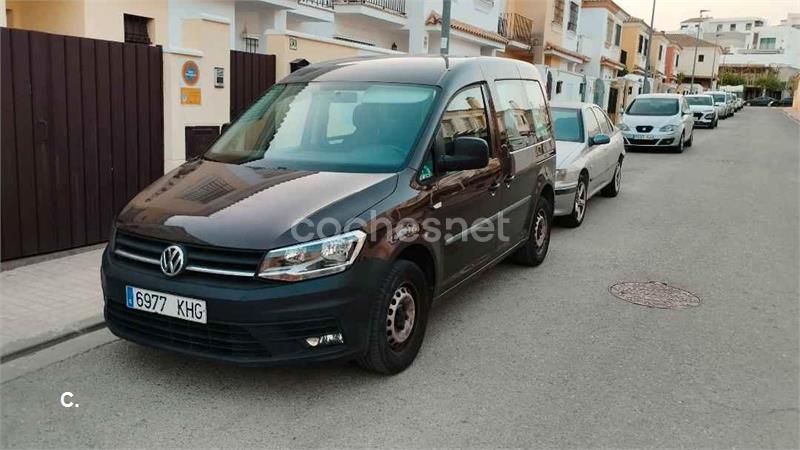 VOLKSWAGEN Caddy