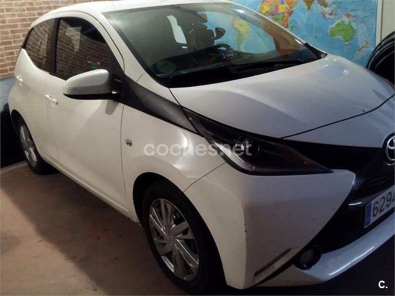 TOYOTA Aygo 1.0 70 xcite