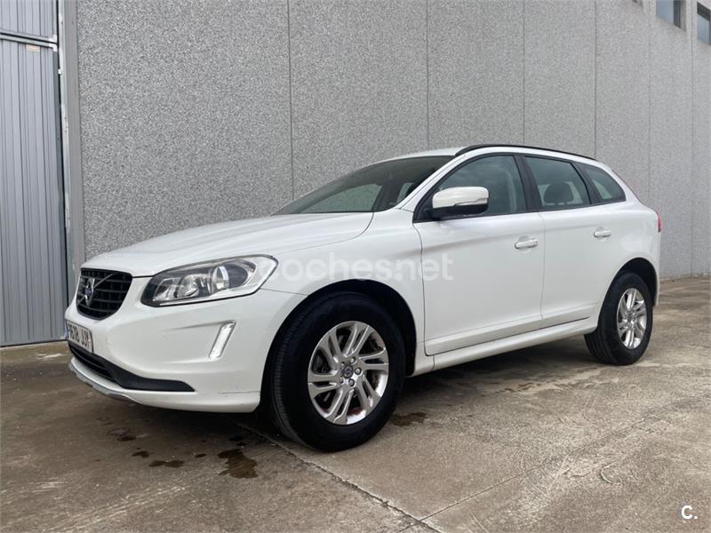 VOLVO XC60 2.0 D3 Momentum