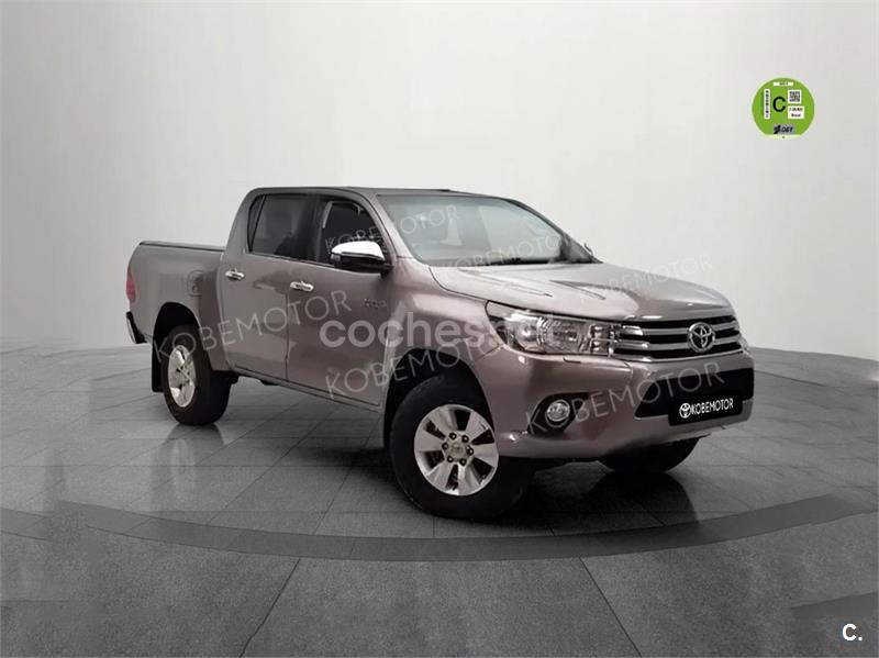 TOYOTA Hilux 2.4 D4D 150CV Cab Doble VX AT HVO100 4p.