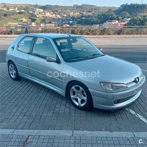 PEUGEOT 306