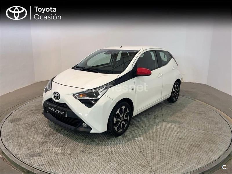 TOYOTA Aygo 1.0 70 xplay