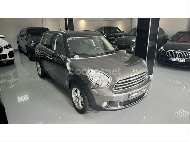 MINI Countryman COOPER D COUNTRYMAN automatico 5p.