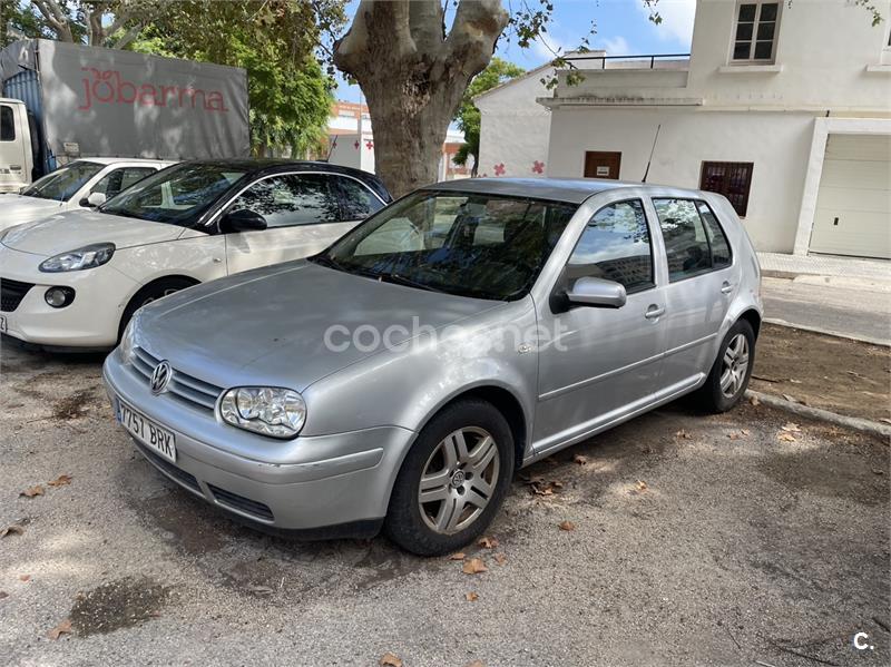 VOLKSWAGEN Golf 1.6 CONCEPTLINE 5p.