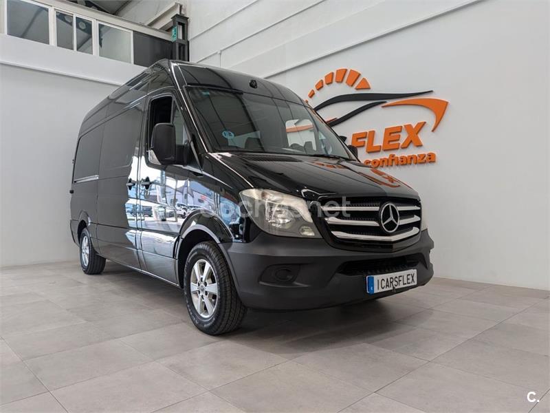 MERCEDES-BENZ Sprinter 319 CDI LARGO 3.5T T. ALTO MIXTO 4p.