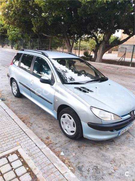 PEUGEOT 206