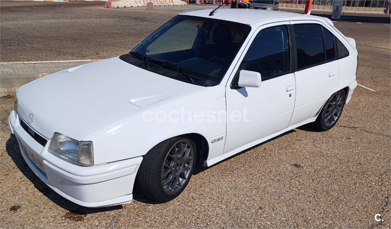 OPEL Kadett KADETT 2.0I GSI 5p.