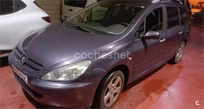 PEUGEOT 307