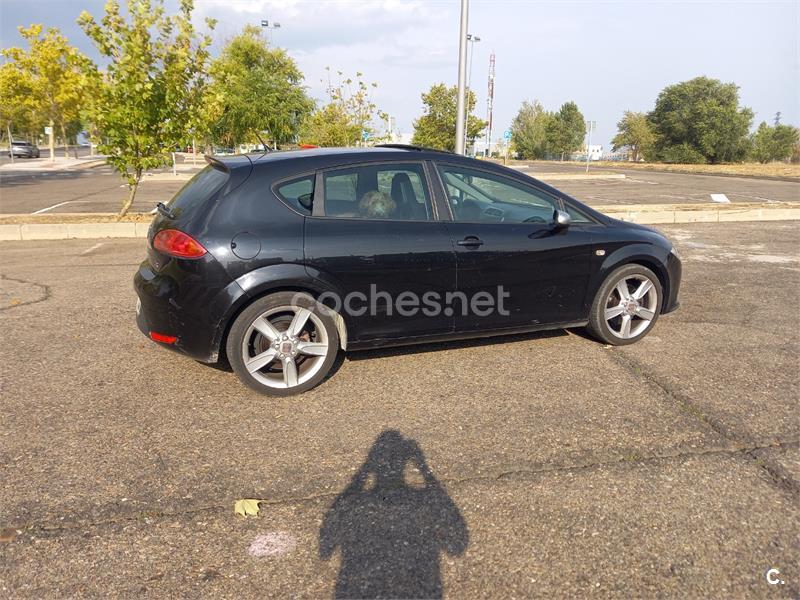 SEAT Leon 2.0 TDI Linea R