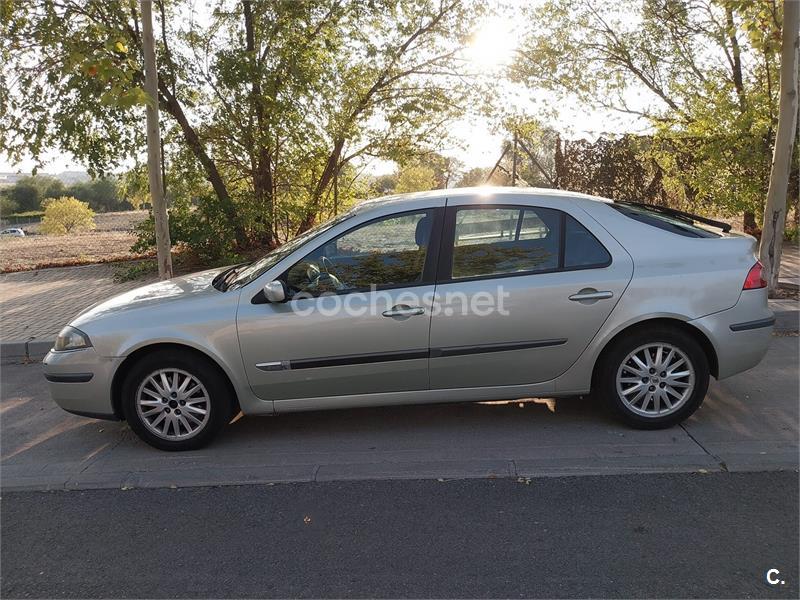 RENAULT Laguna Authentique 1.9dCi E4