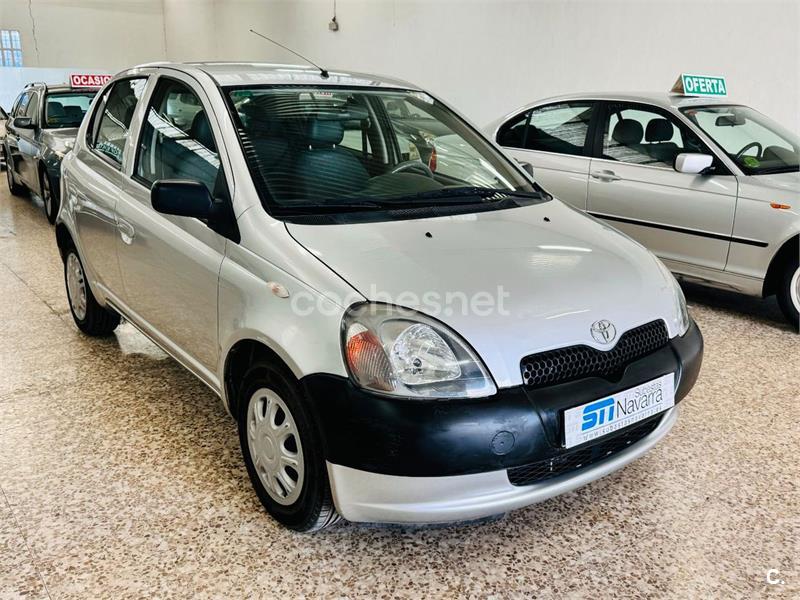 TOYOTA Yaris 1.0 LINEA TERRA