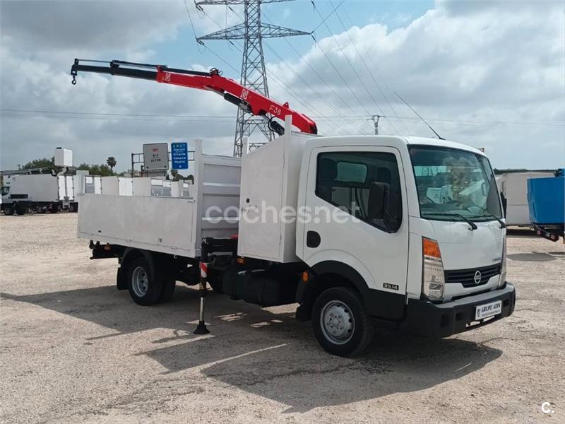 NISSAN CABSTAR 140CV CAJA FIJA CON GRUA FASSI ANCOVEBA F38A 22 6MT