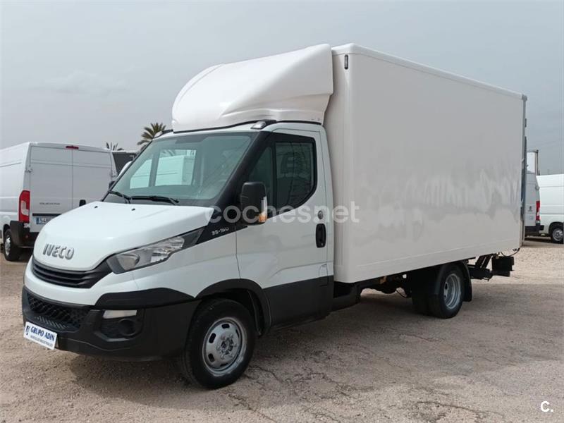 IVECO 35C16 160CV CARROZADO CON PLATAFORMA ELEVADORA 750KG