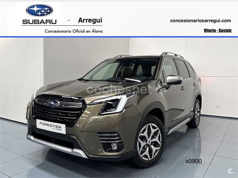 SUBARU Forester 2.0i Hybrid CVT Executive Plus