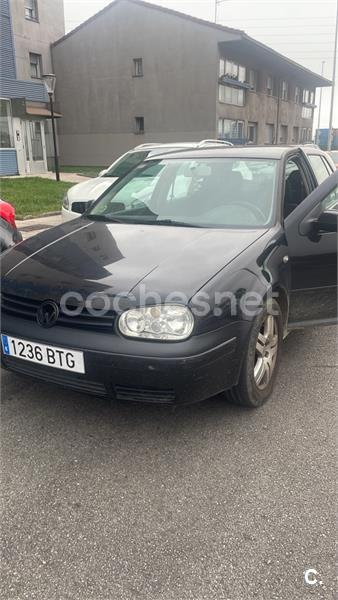 VOLKSWAGEN Golf 1.6 Conceptline 105CV 5p.