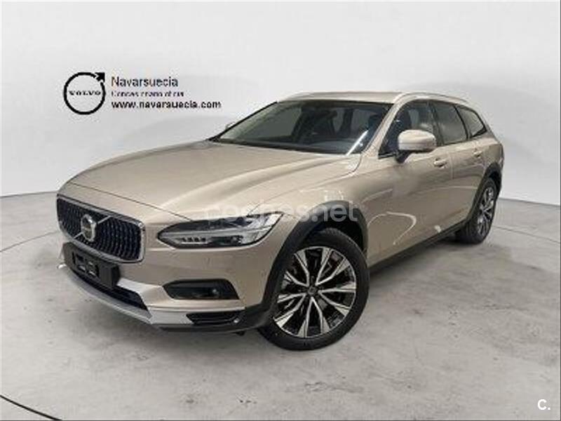 VOLVO V90 Cross Country 2.0 B4 D Plus Bright AWD Auto