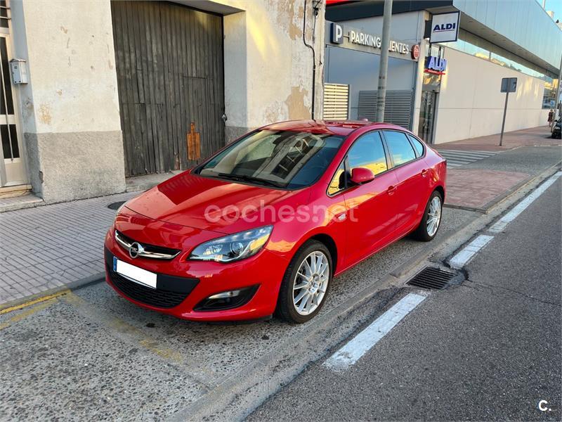 OPEL Astra 1.4 Turbo GLP Elegance