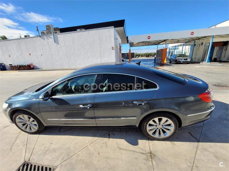 VOLKSWAGEN Passat CC 2.0 TDI DPF DSG