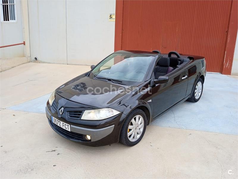 RENAULT Megane Coupecabrio Authentique 1.6 16v 2p.