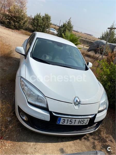 RENAULT Megane