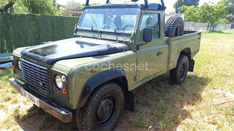 LAND-ROVER Defender