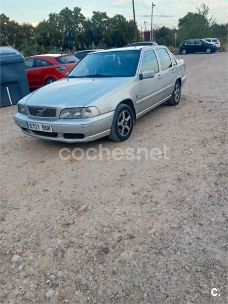 VOLVO S70